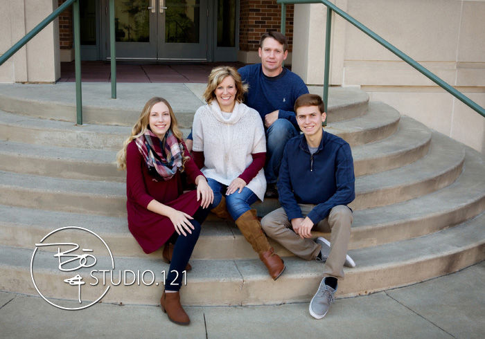 Waverly Iowa Family Portraits for Cedar Falls Waterloo