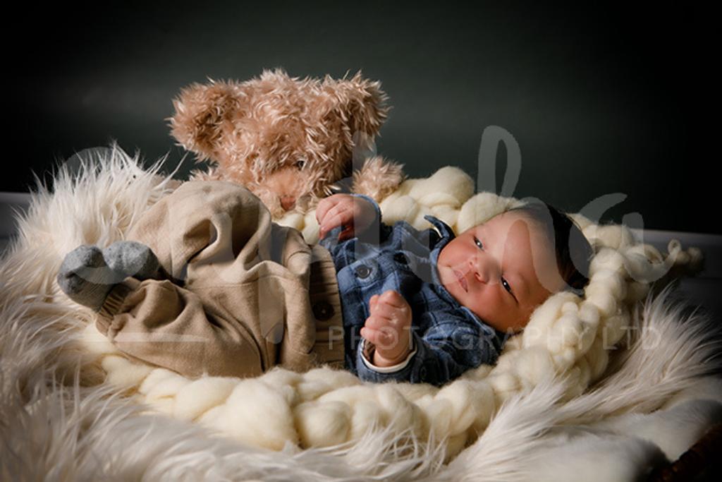 Studio Portraiture Newborn