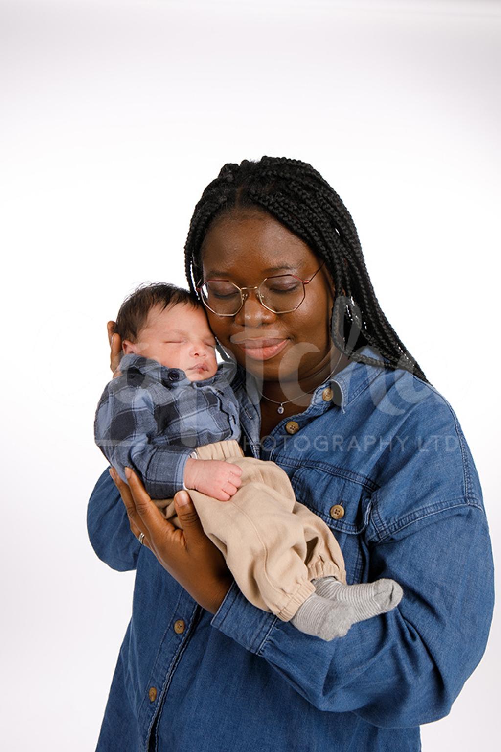 Studio Portraiture Newborn