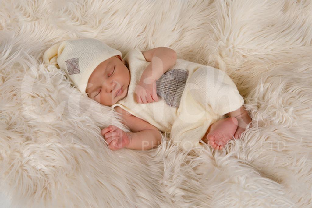 Studio Portraiture Newborn