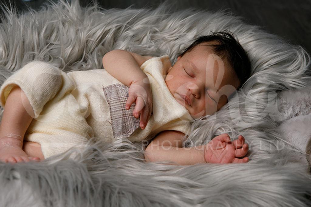 Studio Portraiture Newborn