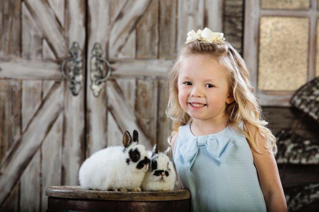 Easter Portraits With Real Bunnies