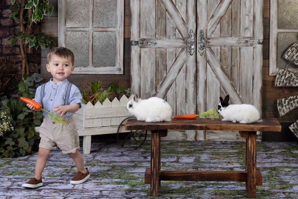 Leo's 2022 Easter Portraits