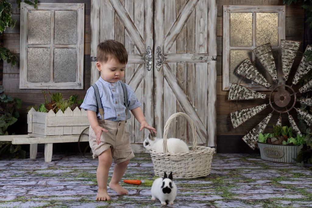 Leo's 2022 Easter Portraits